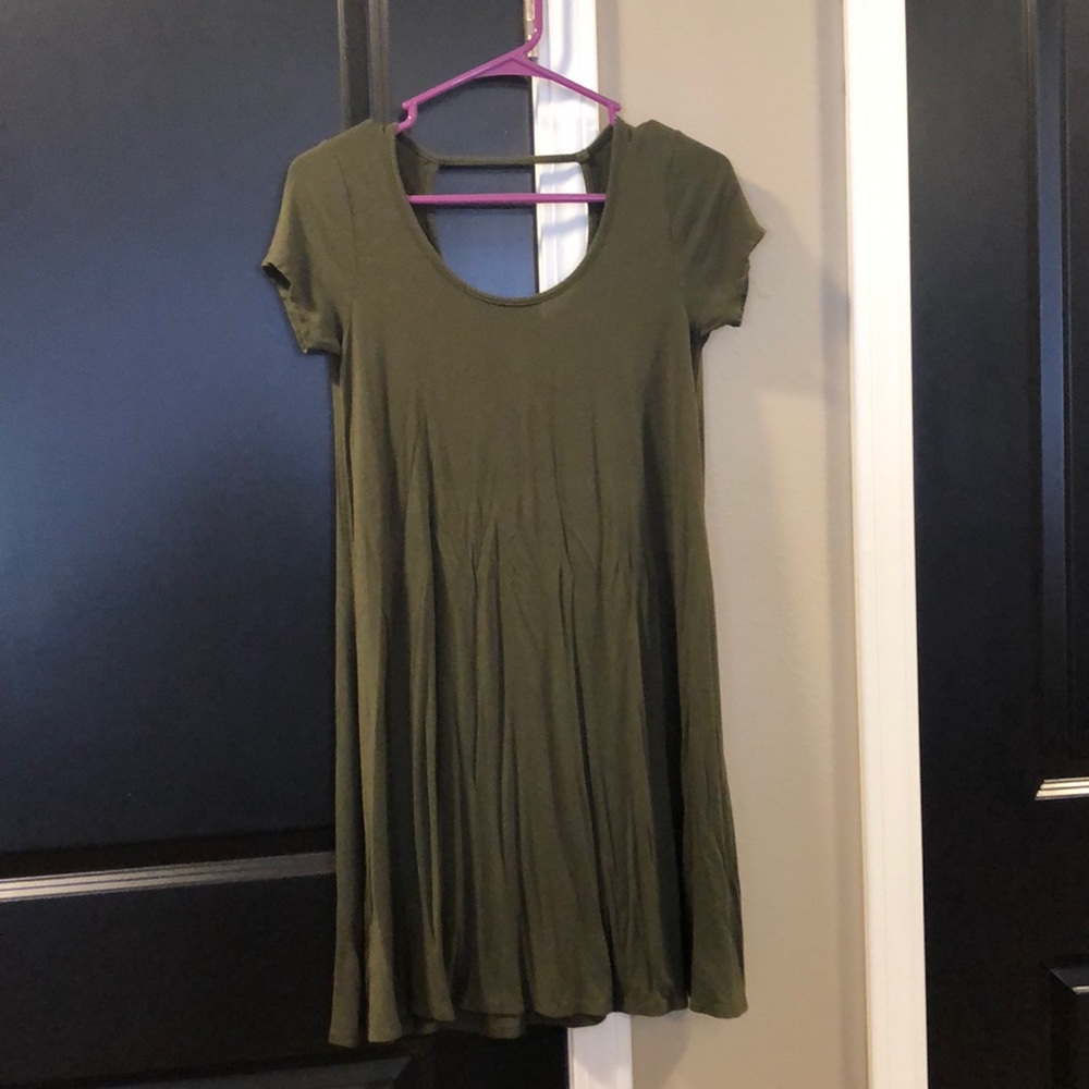 Green tunic dress